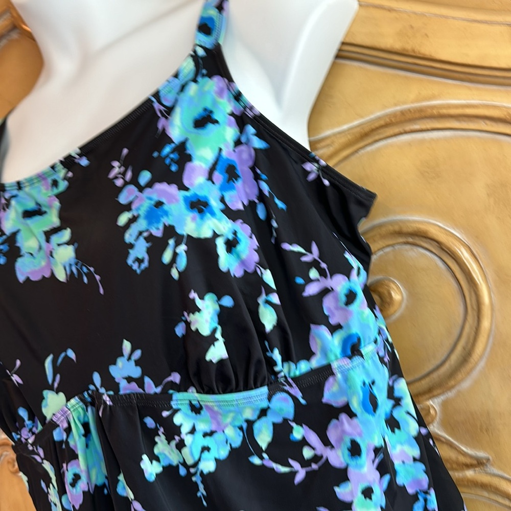 Swimsuits for All floral tankini top - Picture 3 of 10